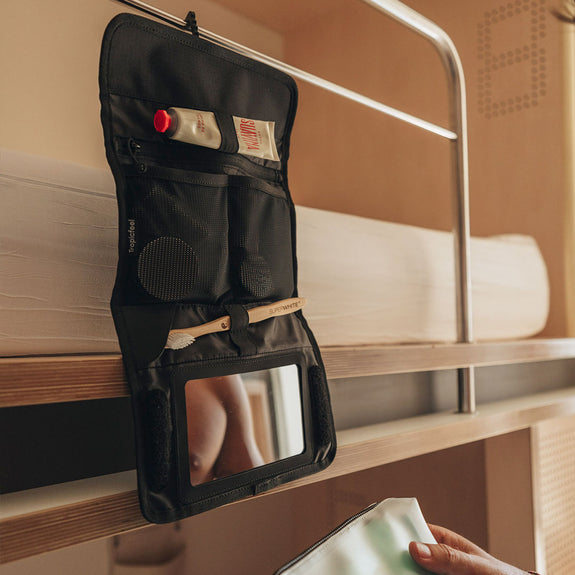 Trousse de toilette suspendue | Travelya